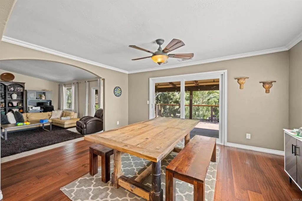 https://cdn.realtyfeed.com/cdn/127/306412315/f2c5f0f0f379053616643df0cd82ed89.webp