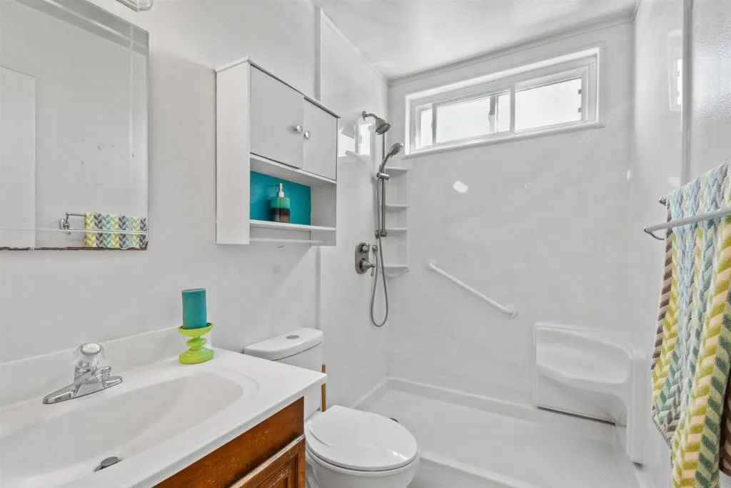 https://cdn.realtyfeed.com/cdn/127/306412376/11ef7875b5714685e868dfbc34f8d106.webp