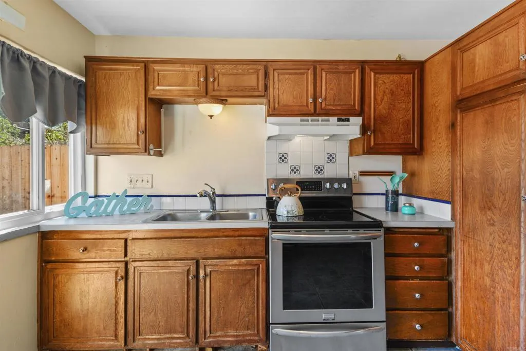 https://cdn.realtyfeed.com/cdn/127/306412376/4ff34ce7c545383d906e7bf75eedb395.webp