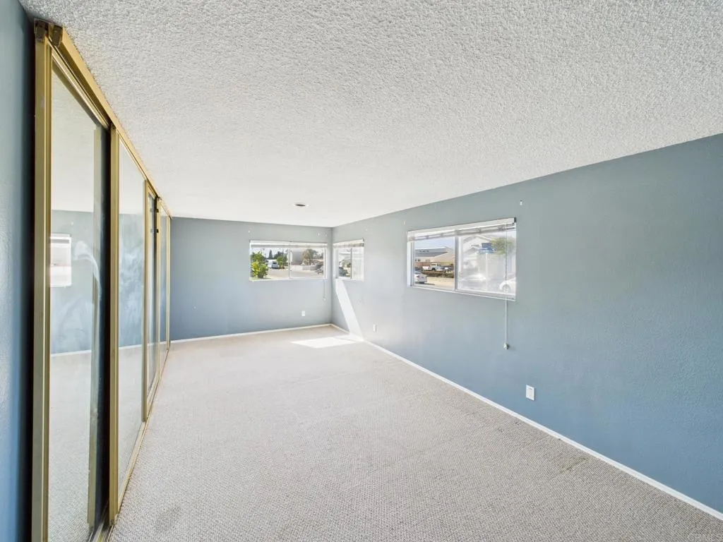 https://cdn.realtyfeed.com/cdn/127/306412377/0abd232734ffb6ace1fb68868333583e.webp