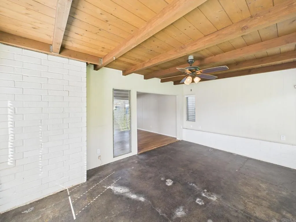 https://cdn.realtyfeed.com/cdn/127/306412377/9bbd5601c230643798d148768870f683.webp