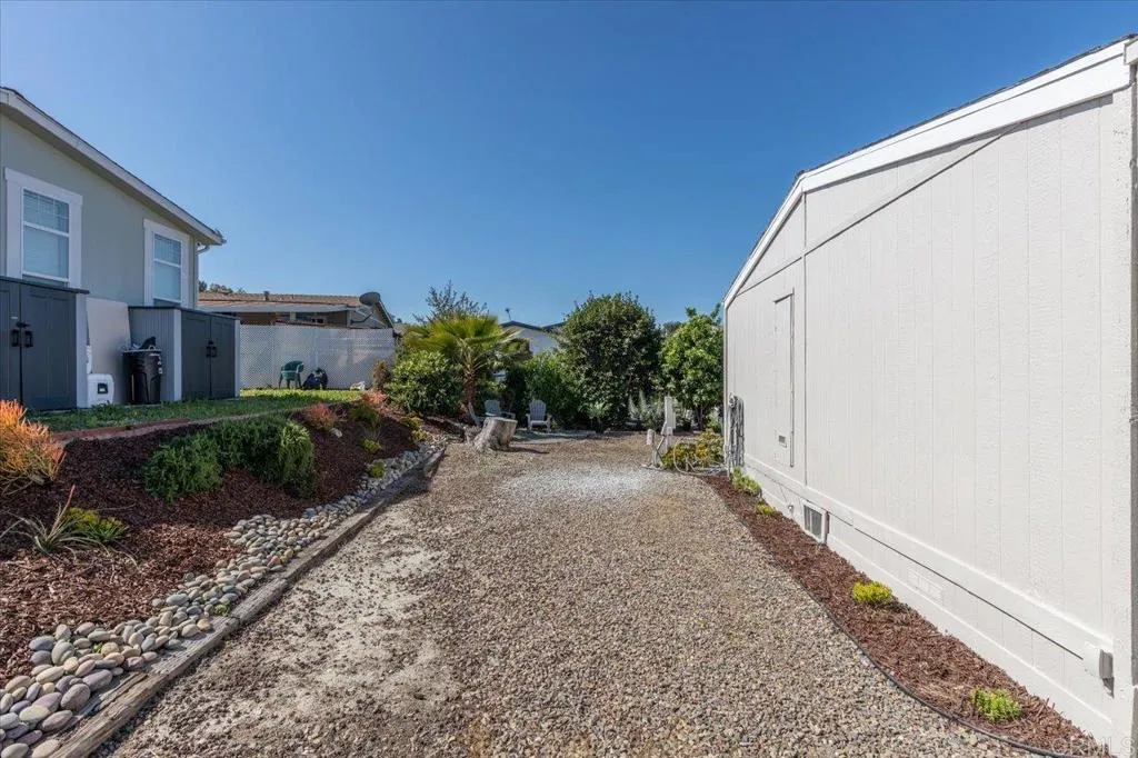 https://cdn.realtyfeed.com/cdn/127/306412546/be622d8d5350421b7708ab37b42fca60.webp