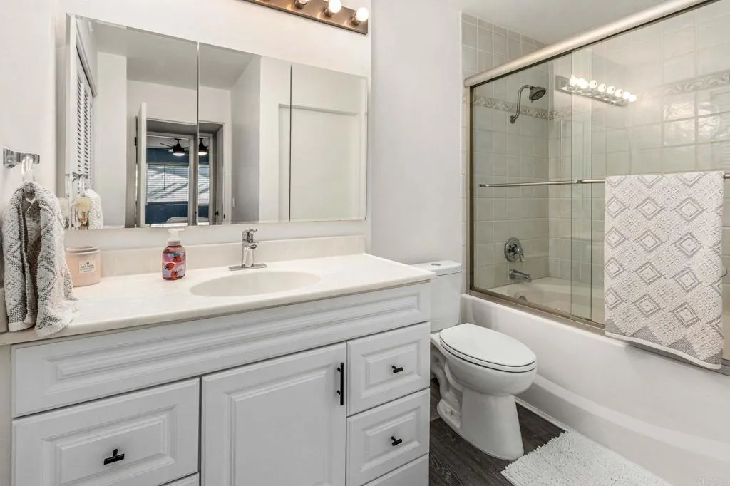 Photo #7: PTP2502592 Listing: Photo #7