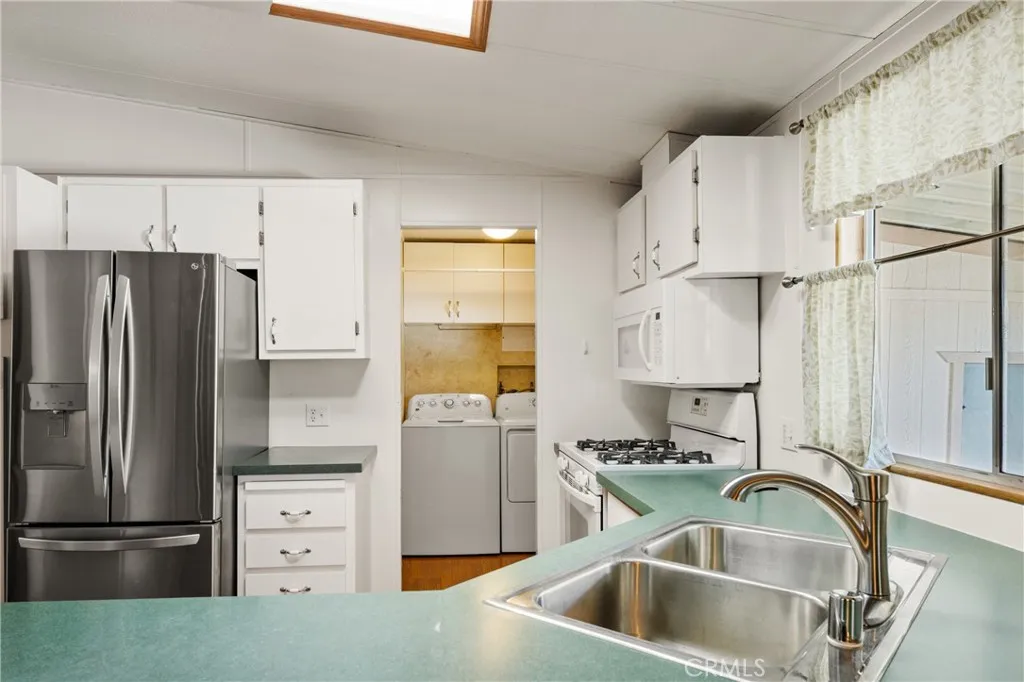 https://cdn.realtyfeed.com/cdn/127/306412682/d0292e0644740fecc2c735b80284ab6e.webp