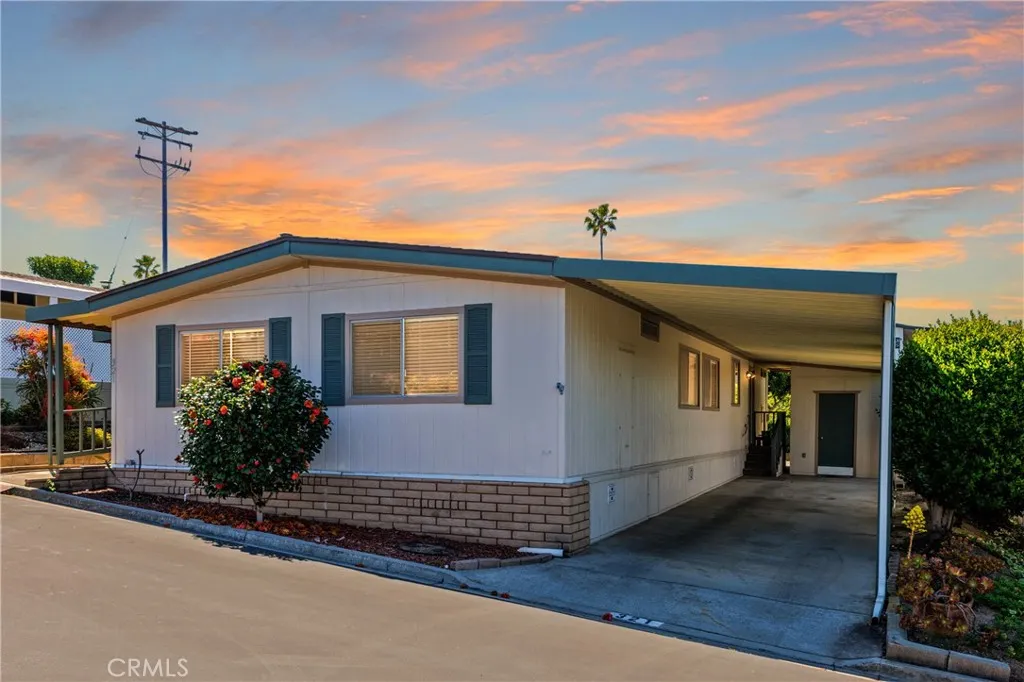 https://cdn.realtyfeed.com/cdn/127/306412682/f3ed639bb8ee302d5220f41eadbef533.webp