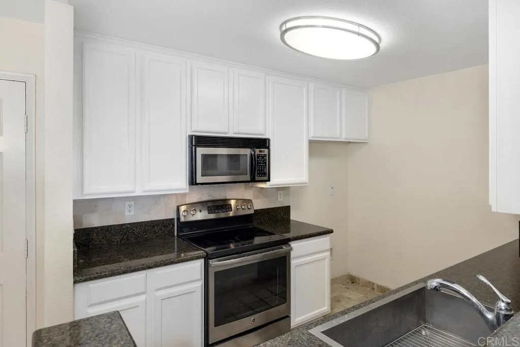 https://cdn.realtyfeed.com/cdn/127/306412869/02b46ffb2188f8c9eeb8bd8f2c963839.webp