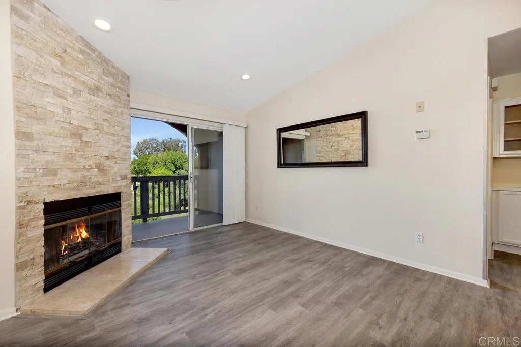 Photo #3: NDP2503554 Listing 