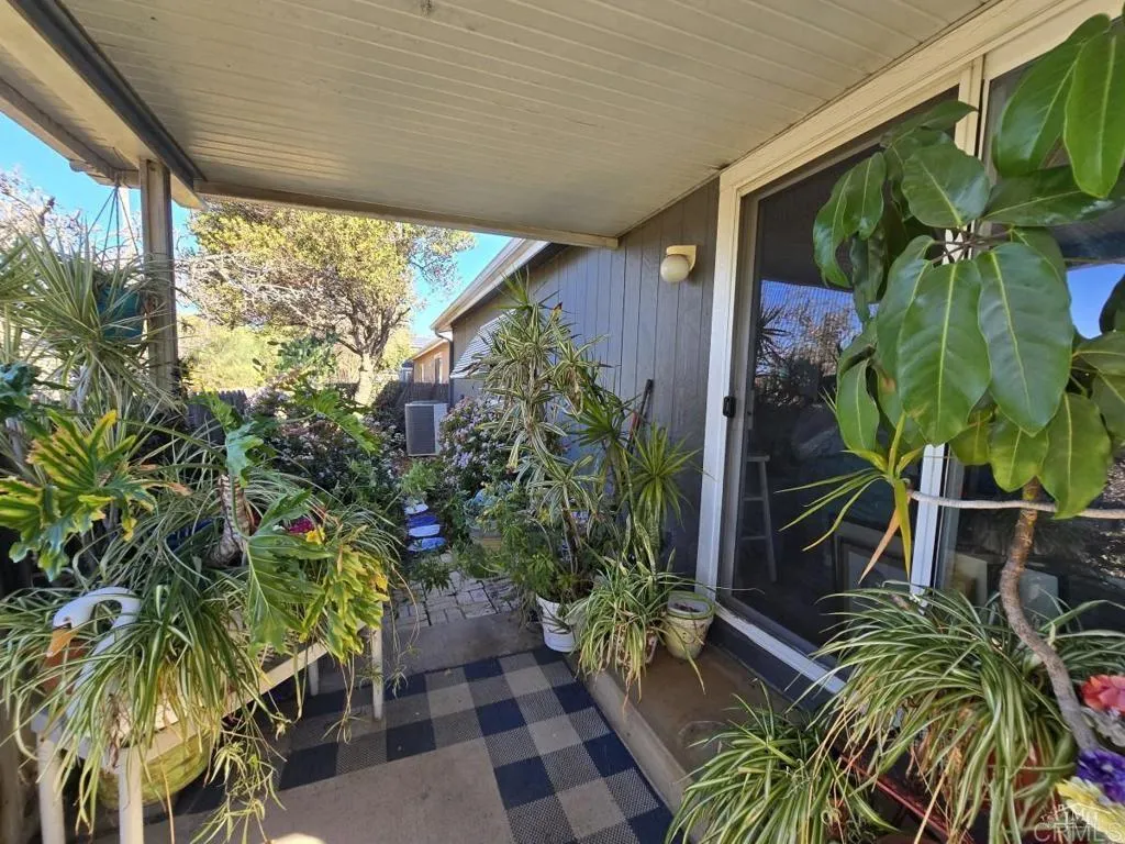 https://cdn.realtyfeed.com/cdn/127/306412957/195a95791a94f1d1b1c4e50e26905b96.webp