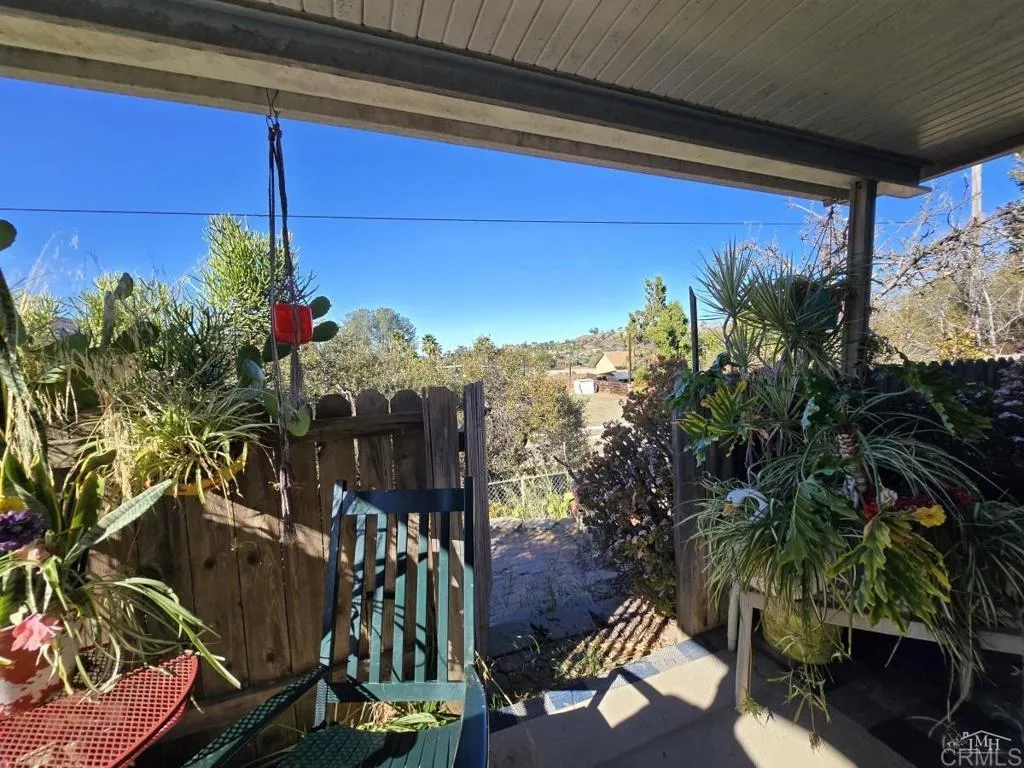https://cdn.realtyfeed.com/cdn/127/306412957/2c13a4307bb3c0381262b91765950b8b.webp