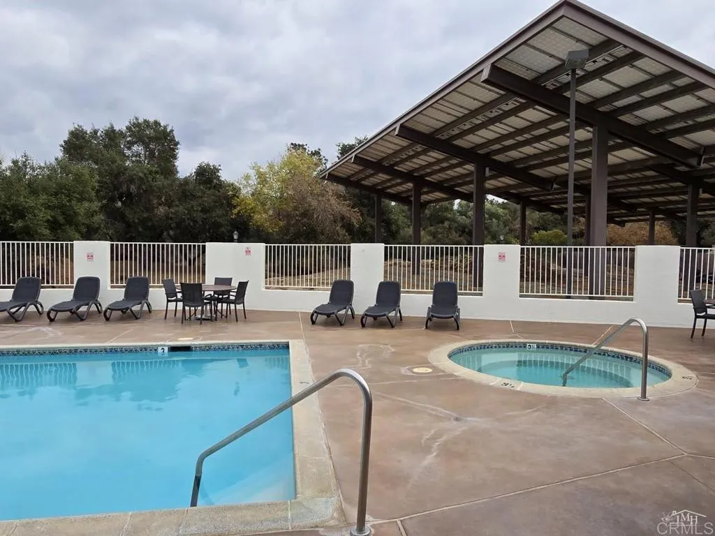 https://cdn.realtyfeed.com/cdn/127/306412957/65a964245a6a2d78c9bf871f72662319.webp