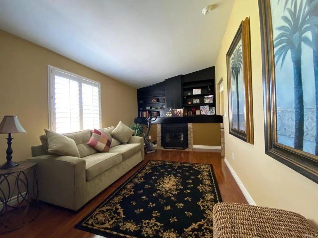 https://cdn.realtyfeed.com/cdn/127/306412960/47d2da6d59f103a91c2e17c3f975a452.webp