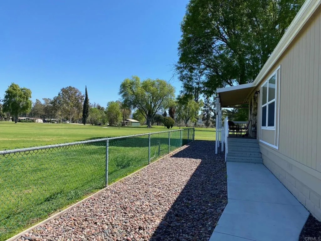 https://cdn.realtyfeed.com/cdn/127/306412960/822e47ebbed991596cbcc899a3b8afbf.webp