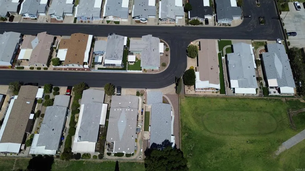 https://cdn.realtyfeed.com/cdn/127/306412960/a51622723a783574e5fd02b1aa75d33f.webp