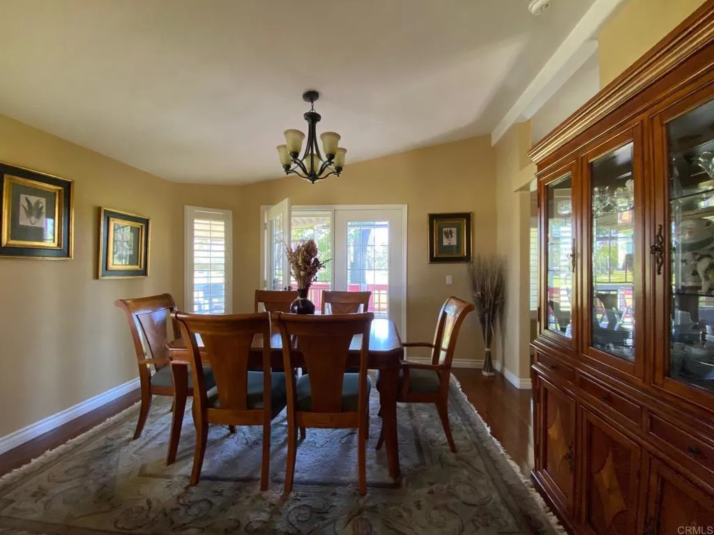 https://cdn.realtyfeed.com/cdn/127/306412960/c50fa8c3ccb9c4ffb1cad2269834bbd4.webp