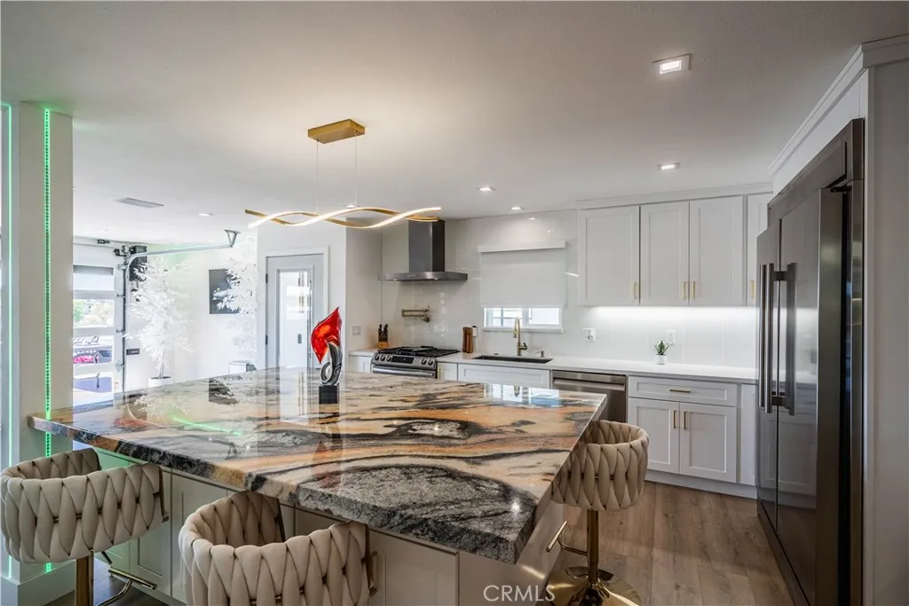 https://cdn.realtyfeed.com/cdn/127/306413142/0ee323c87ee9a83e5daf2386aebb70d6.webp