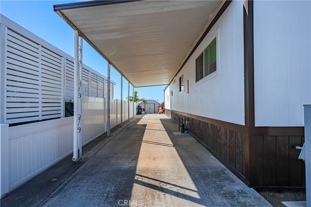 https://cdn.realtyfeed.com/cdn/127/306413142/bb98ae21265249566a3ba0be6b1bb79b.webp