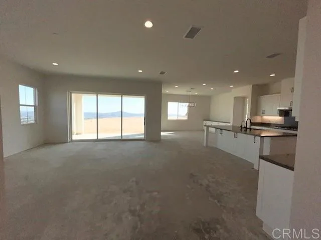 https://cdn.realtyfeed.com/cdn/127/306413204/0a3884fc975e97db62a1532fd8486cc4.webp