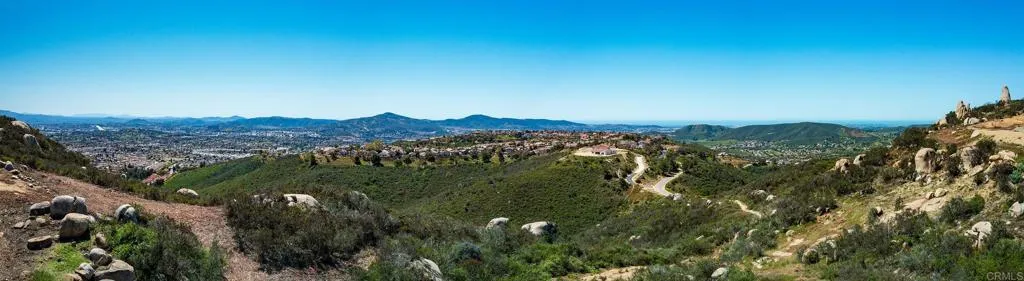 https://cdn.realtyfeed.com/cdn/127/306413204/66c2d61f22fda7ce1b5416a5d55b78b0.webp