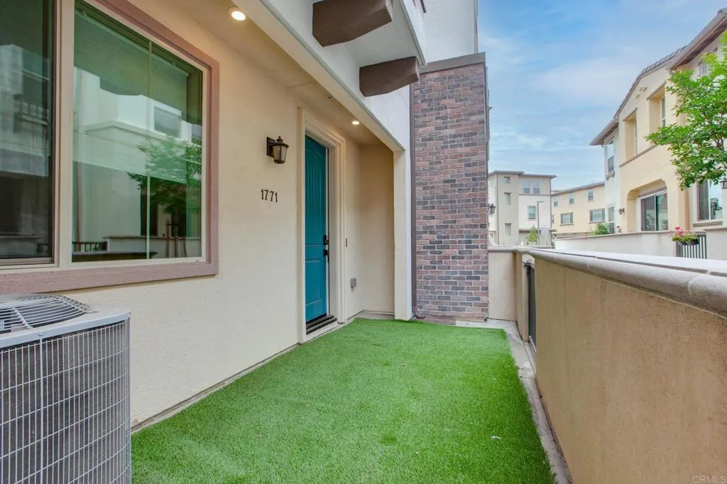 Photo #4: PTP2502618 Listing 