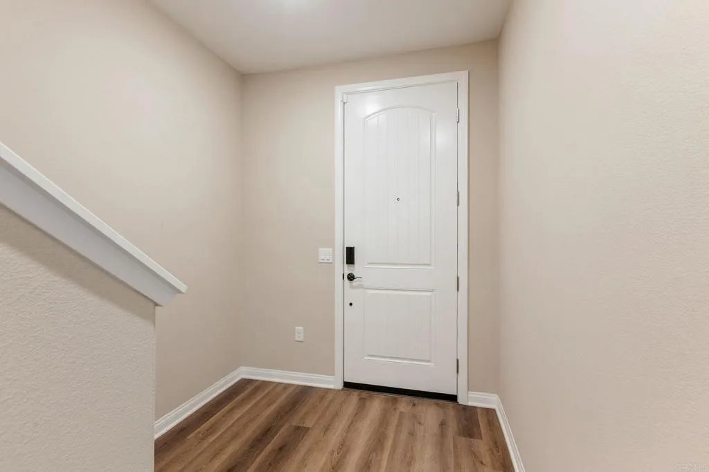 Photo #6: PTP2502618 Listing 