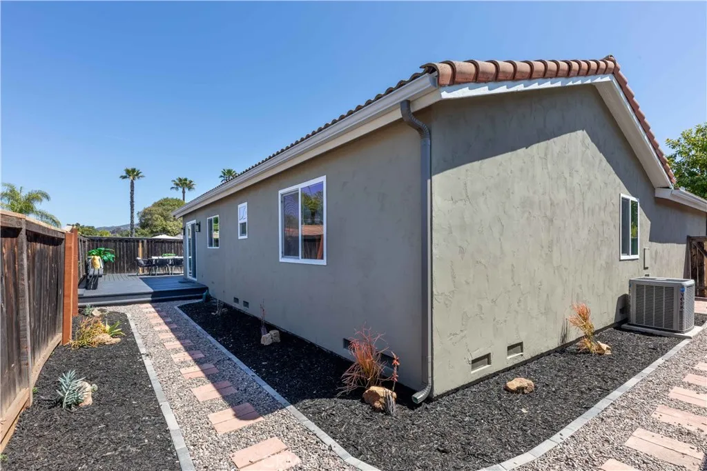https://cdn.realtyfeed.com/cdn/127/306413766/04b20c8b7864597d5c40752da7698bda.webp