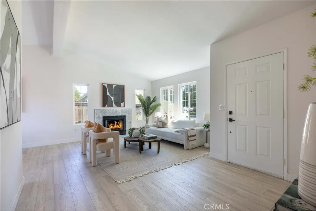 https://cdn.realtyfeed.com/cdn/127/306413766/16134a4cfad029cc92c1635413818384.webp