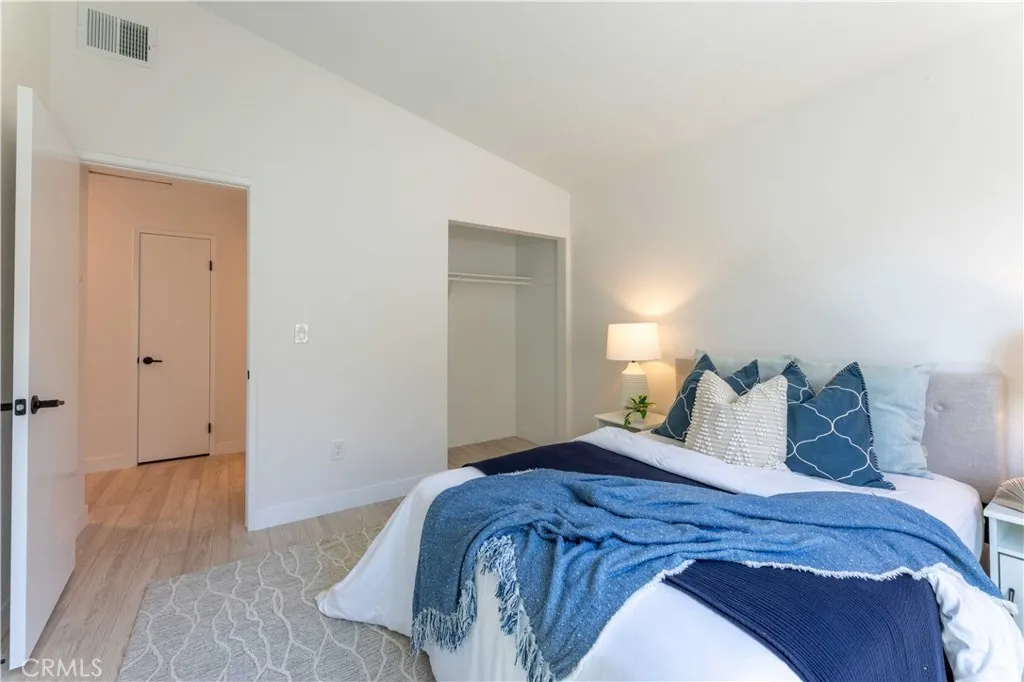 https://cdn.realtyfeed.com/cdn/127/306413766/3496df98177d64f9a3d15beb18507742.webp