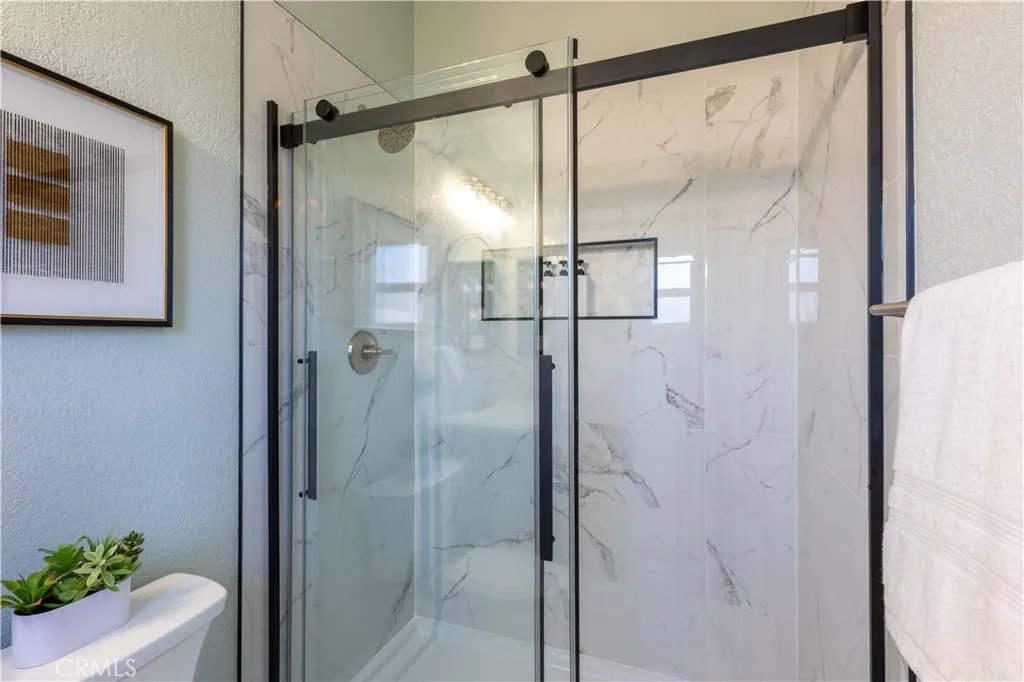 https://cdn.realtyfeed.com/cdn/127/306413766/46612f2082956afa0bcca3f9dfe34855.webp