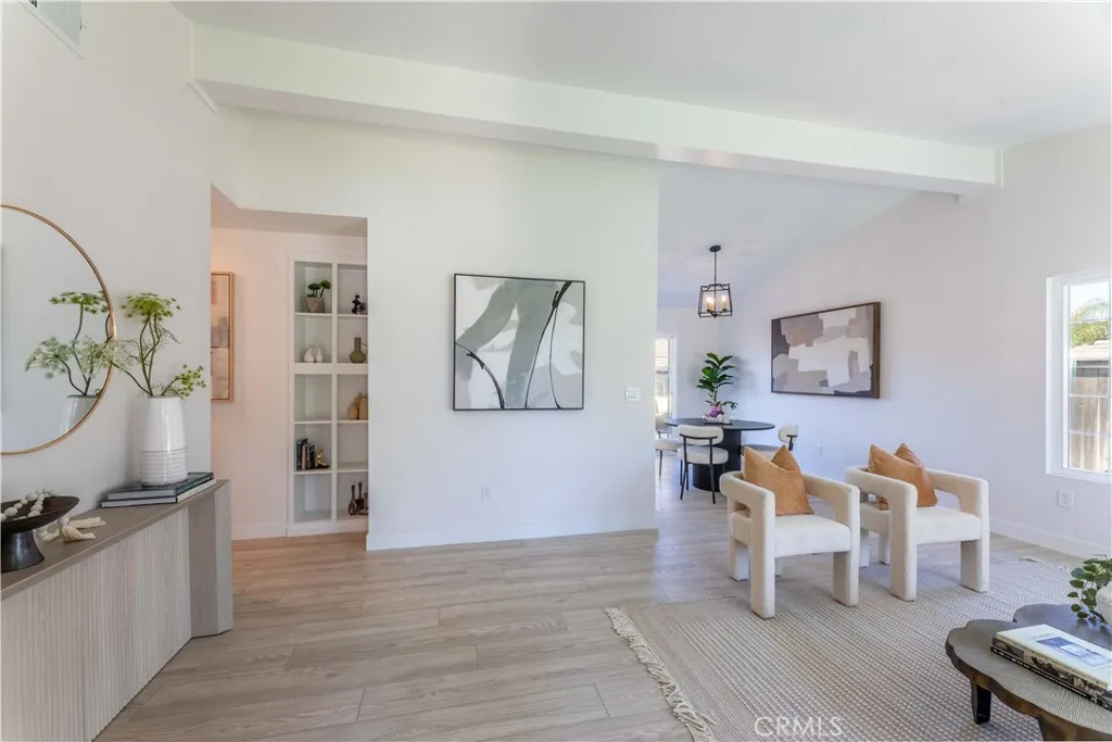https://cdn.realtyfeed.com/cdn/127/306413766/667222e7540572a5a2513efe3884dac4.webp