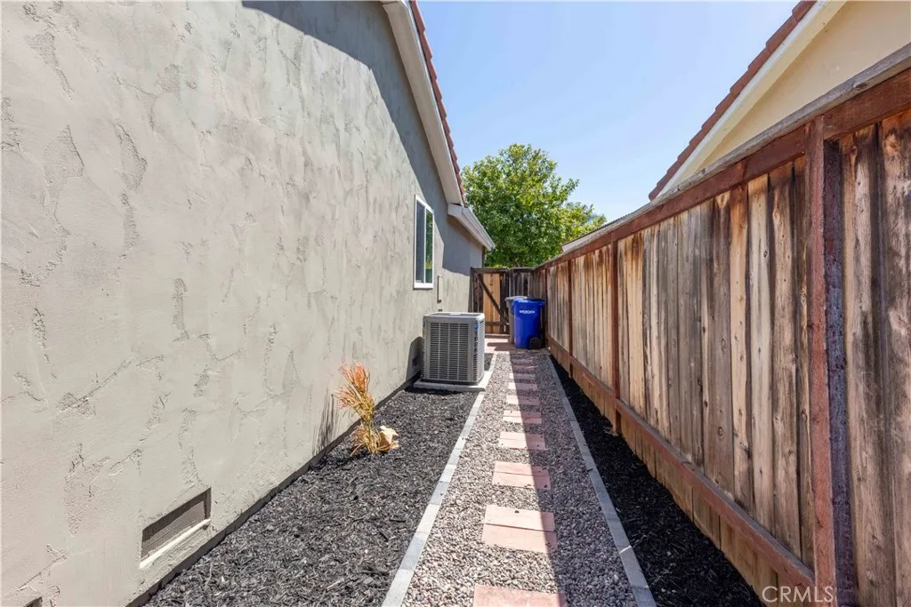 https://cdn.realtyfeed.com/cdn/127/306413766/a49a99077371266b1c20d198987517cb.webp
