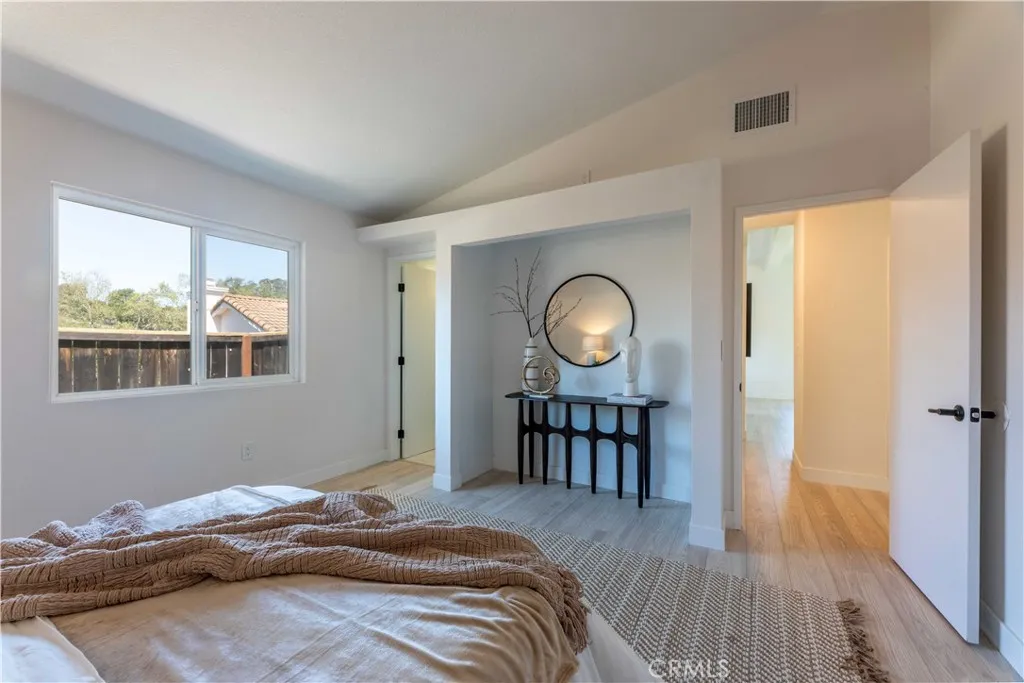 https://cdn.realtyfeed.com/cdn/127/306413766/f99f5965755d9da077082ed48c833d63.webp