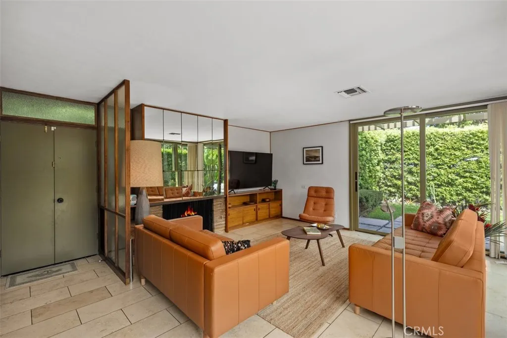 146 Chiquita Street, Laguna Beach, Ca 92651 - Photo 4 of 37, Laguna Beach, CA