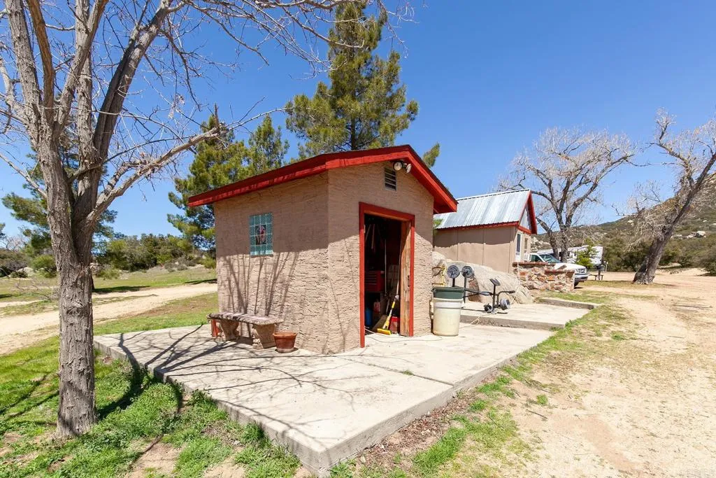 https://cdn.realtyfeed.com/cdn/127/306413815/5087bb5c0447d354f9ce5a7293841849.webp