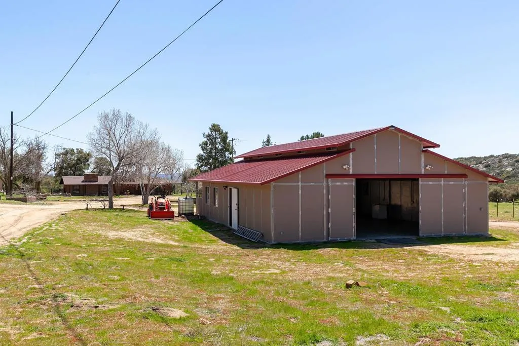 https://cdn.realtyfeed.com/cdn/127/306413815/fa1c7e4742afe24a1e6ee10c46b61abb.webp