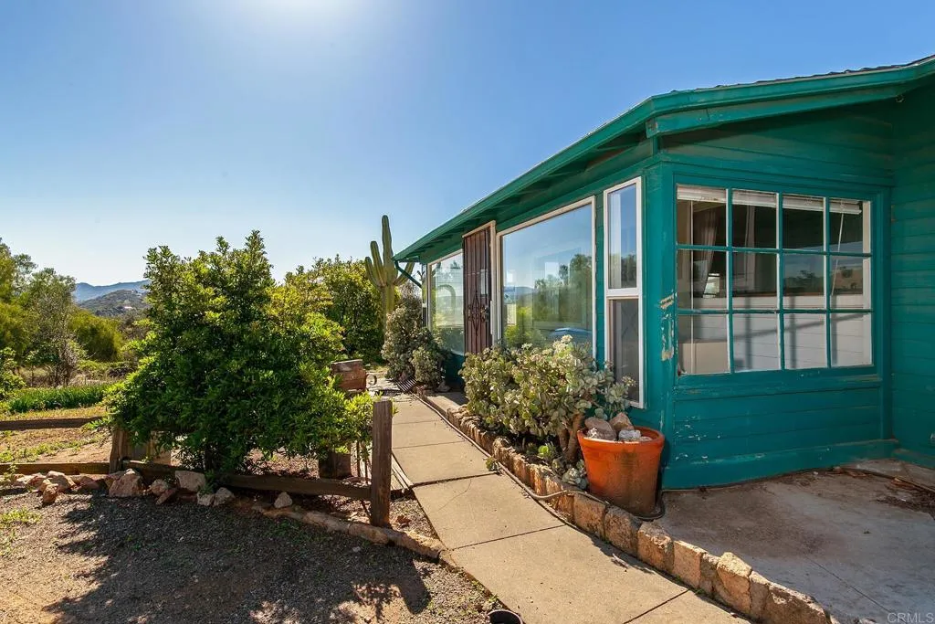 https://cdn.realtyfeed.com/cdn/127/306413891/597cfa3bebb68f89c7ccb934af498c61.webp