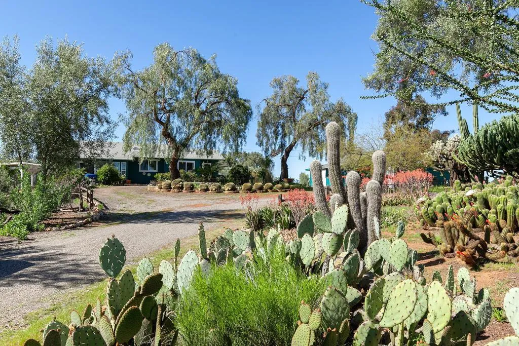 https://cdn.realtyfeed.com/cdn/127/306413891/88ea9ef9499cfa7b913f841f47819605.webp