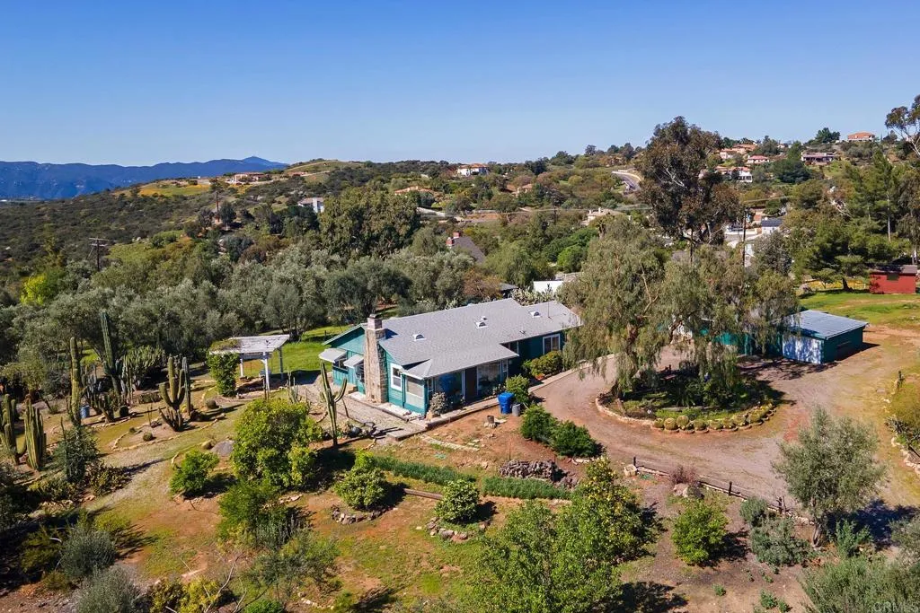 https://cdn.realtyfeed.com/cdn/127/306413891/9be50a1a346fb03e93b992f04e3a7b5f.webp