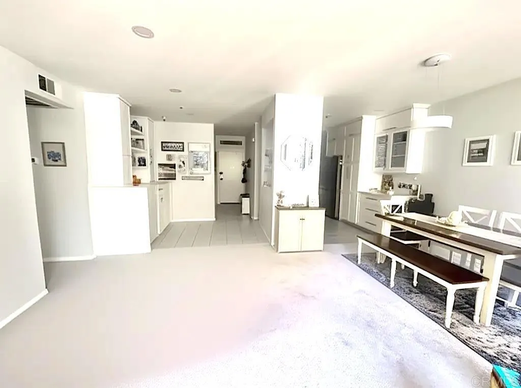 Photo #5: PTP2502655 Listing 