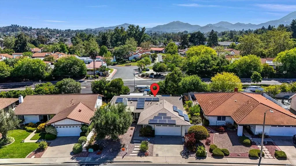 https://cdn.realtyfeed.com/cdn/127/306414963/299162d55c992f1547547a6c45a25525.webp