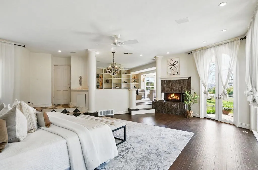 https://cdn.realtyfeed.com/cdn/127/306414974/4a52db1854a6e605444c929ee6b7e77b.webp