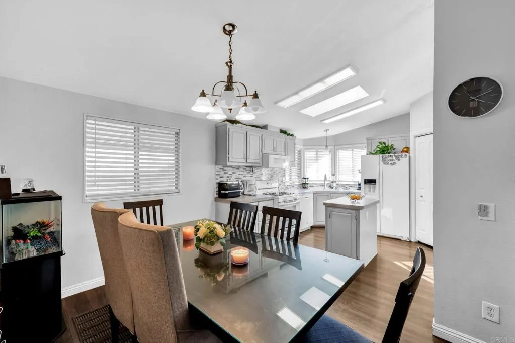 https://cdn.realtyfeed.com/cdn/127/306415064/5e896fe38d6e928850f4a27ec9546a56.webp