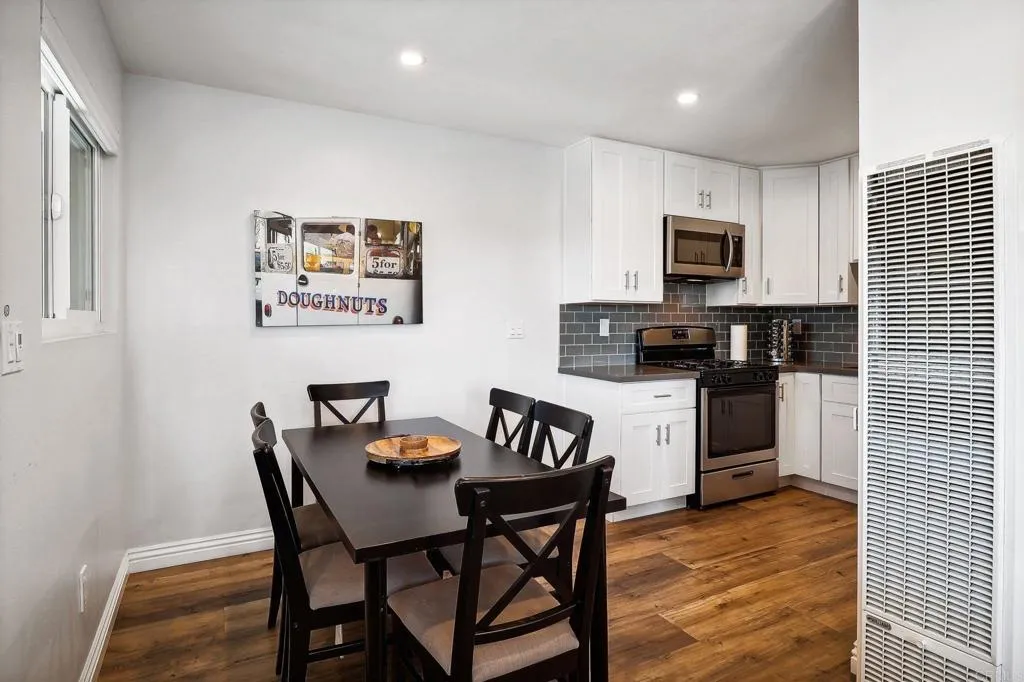 Photo #8: PTP2502672 Listing: Photo #8