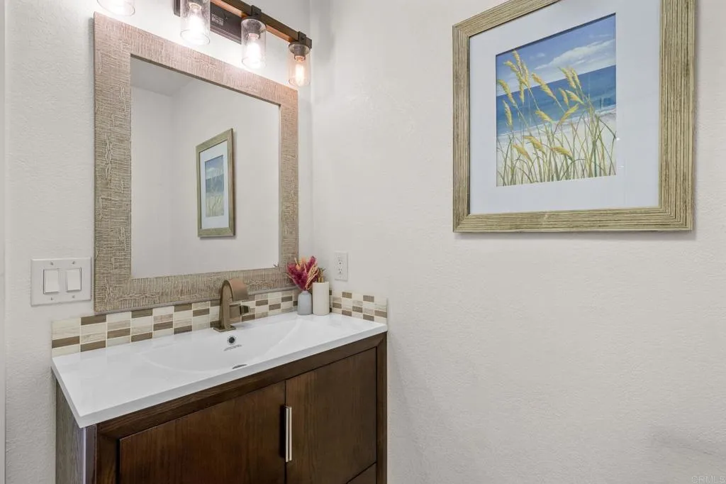 https://cdn.realtyfeed.com/cdn/127/306415101/434ebd2b228f57ddde0c3dc56e480a72.webp