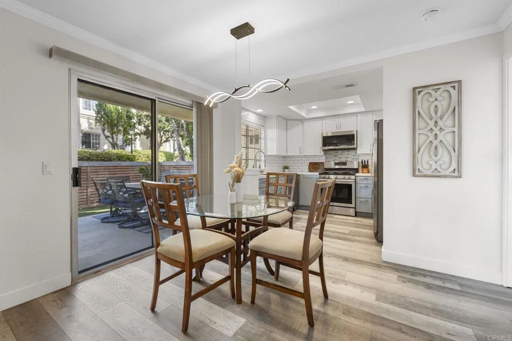 https://cdn.realtyfeed.com/cdn/127/306415101/8e8604313cd84a49c4f04450c90df495.webp