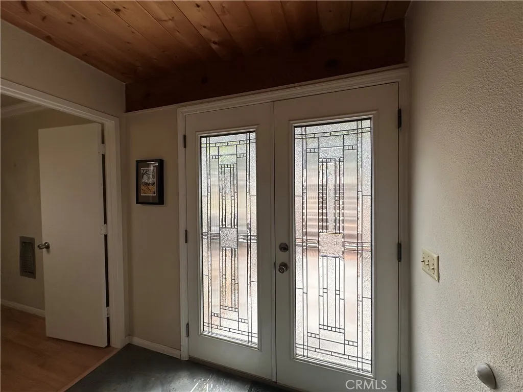 39500 Canyon Drive, Forest Falls, Ca 92339 - Photo 3 of 27, Forest Falls, CA