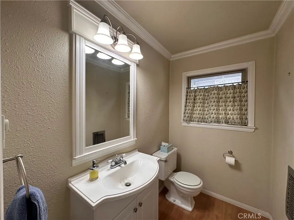 39500 Canyon Drive, Forest Falls, Ca 92339 - Photo 4 of 27, Forest Falls, CA