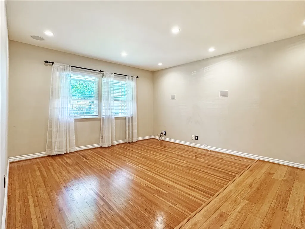 3610 Kalsman Drive Unit 2, Los Angeles, Ca 90016 - Photo 4 of 34, Los Angeles, CA