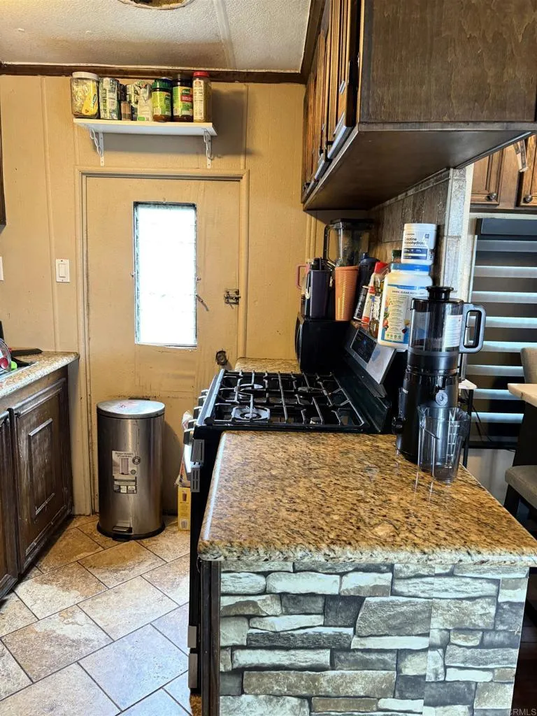 https://cdn.realtyfeed.com/cdn/127/306415403/8f8ac1fdb937440214d5512a0cdcd448.webp