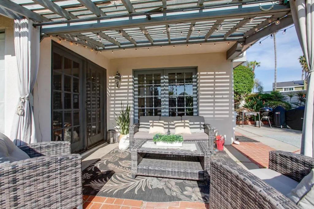 https://cdn.realtyfeed.com/cdn/127/306415467/2ccf3acf0797d5a300f92486dd567b08.webp