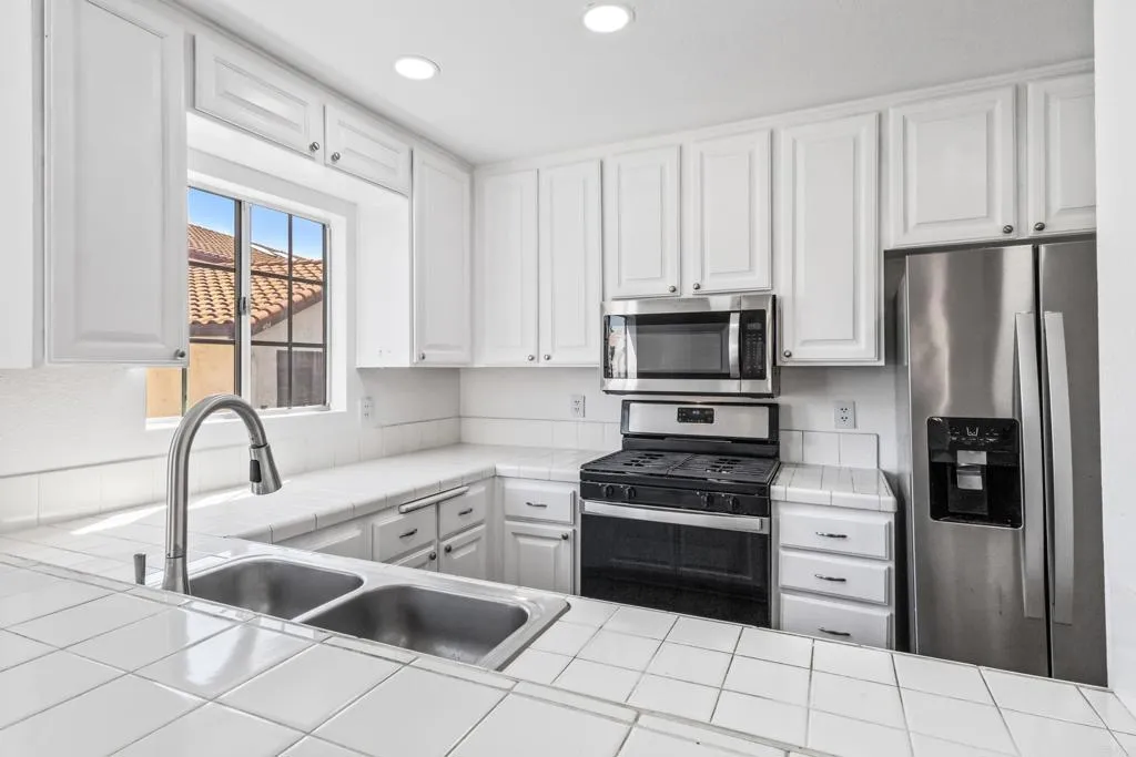 Photo #5: NDP2503669 Listing 